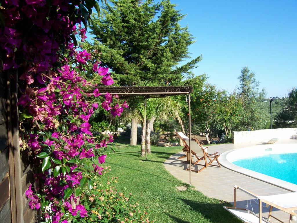 Villa Giulia B&B Castellana Grotte Exterior photo